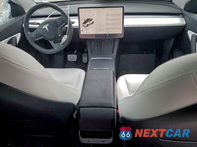Zdjęcie 8 z 13 samochodu: 2022 TESLA MODEL Y VIN:7SAYGDEFXNF450530 - miniatura