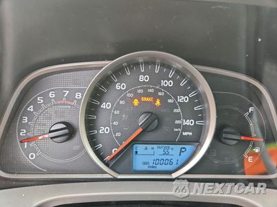 Zdjęcie 9 z 15 samochodu: 2014 TOYOTA RAV4 XLE VIN:JTMRFREVXEJ003312 - miniatura