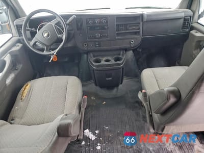 Zdjęcie 8 z 12 samochodu: 2014 CHEVROLET EXPRESS G3500 VIN:1GCZGTCA4E1132690 - miniatura