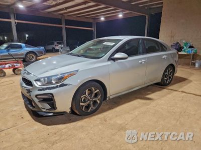 2021 KIA FORTE FE 3KPF24AD6ME335211 - główne zdjęcie licytacji z USA - miniatura