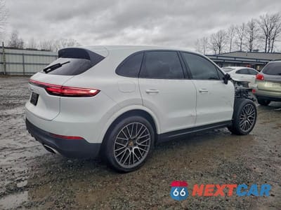 Trzecie zdjęcie samochodu z tyłu: 2021 PORSCHE CAYENNE VIN:WP1AA2AY2MDA05912 - miniatura