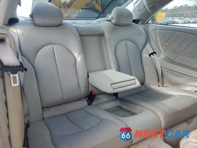 Zdjęcie 10 z 12 samochodu: 2004 MERCEDES-BENZ CLK 500 VIN:WDBTJ75J94F068190 - miniatura