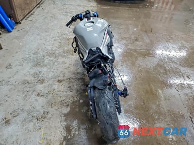 Czwarte zdjęcie samochodu z boku: 2026 HONDA CBR600 RR VIN:JH2PC40H9TK300252 - miniatura