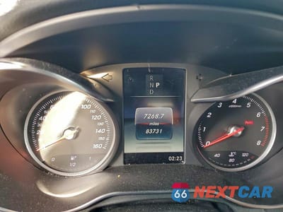 Zdjęcie 9 z 12 samochodu: 2017 MERCEDES-BENZ GLC 300 4MATIC VIN:WDC0G4KB1HF244941 - miniatura