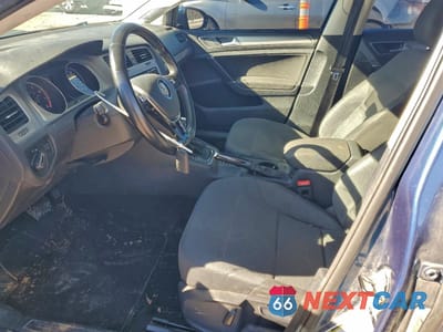 Zdjęcie 7 z 12 samochodu: 2017 VOLKSWAGEN GOLF SPORTWAGEN S VIN:3VW017AU8HM530066 - miniatura