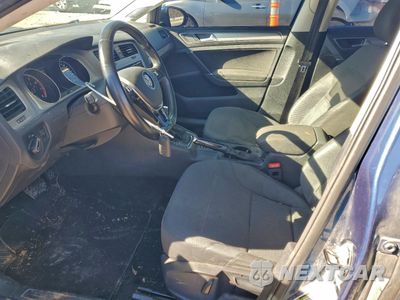 Zdjęcie 7 z 12 samochodu: 2017 VOLKSWAGEN GOLF SPORTWAGEN S VIN:3VW017AU8HM530066 - miniatura