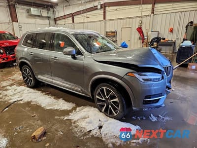 Czwarte zdjęcie samochodu z boku: 2019 VOLVO XC90 T6 INSCRIPTION VIN:YV4A22PL3K1431906 - miniatura