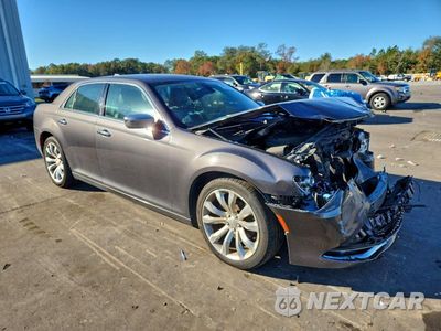 Czwarte zdjęcie samochodu z boku: 2020 CHRYSLER 300 LIMITED VIN:2C3CCAEG4LH102809 - miniatura