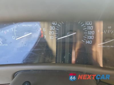 Zdjęcie 9 z 12 samochodu: 2000 BUICK PARK AVENUE VIN:1G4CW54K8Y4224007 - miniatura