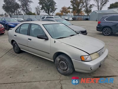 Czwarte zdjęcie samochodu z boku: 1995 NISSAN SENTRA BASE VIN:1N4AB41D1SC760369 - miniatura