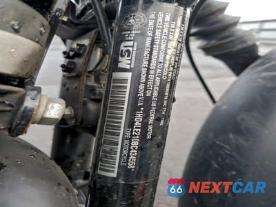 Zdjęcie 9 z 10 samochodu: 2011 HARLEY-DAVIDSON XL883 N VIN:1HD4LE210BC434558 - miniatura