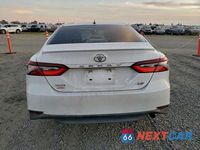Zdjęcie 6 z 12 samochodu: 2022 TOYOTA CAMRY LE VIN:4T1C11AK2NU629240 - miniatura