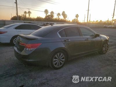Trzecie zdjęcie samochodu z tyłu: 2012 HONDA ACCORD EXL VIN:1HGCP2F83CA033107 - miniatura