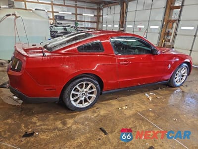 Trzecie zdjęcie samochodu z tyłu: 2011 FORD MUSTANG VIN:1ZVBP8AM4B5108600 - miniatura