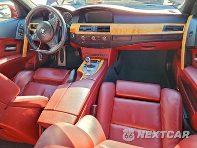 Zdjęcie 8 z 12 samochodu: 2006 BMW M5 VIN:WBSNB93556B584588 - miniatura