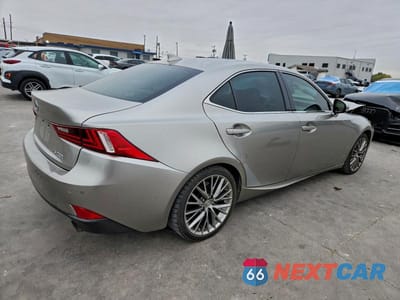 Trzecie zdjęcie samochodu z tyłu: 2016 LEXUS IS 200T BASE VIN:JTHBA1D23G5005793 - miniatura