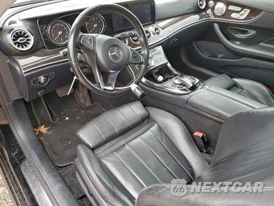 Zdjęcie 8 z 12 samochodu: 2018 MERCEDES-BENZ E 400 VIN:WDD1J6FB8JF016187 - miniatura