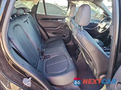 Zdjęcie 11 z 12 samochodu: 2016 BMW X1 XDRIVE28I VIN:WBXHT3C35GP884636 - miniatura