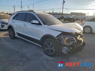 Czwarte zdjęcie samochodu z boku: 2024 KIA NIRO EX VIN:KNDCR3LE7R5186275 - miniatura