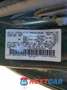 Zdjęcie 13 z 13 samochodu: 2001 TOYOTA SEQUOIA SR5 VIN:5TDZT34A61S033215 - miniatura