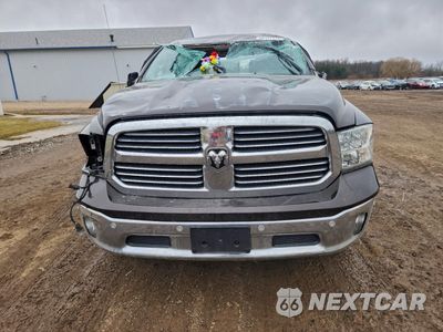 Piąte zdjęcie samochodu w środku: 2017 RAM 1500 SLT VIN:1C6RR7LT6HS602341 - miniatura