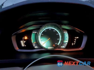 Zdjęcie 9 z 12 samochodu: 2016 VOLVO S60 PREMIER VIN:YV1612TK5G2391686 - miniatura