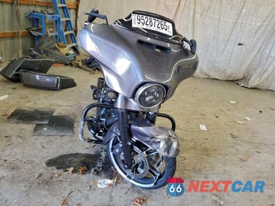 Drugie zdjęcie samochodu z przodu: 2014 HARLEY-DAVIDSON FLHXS STREET GLIDE SPECIAL VIN:1HD1KRM18EB642840 - miniatura