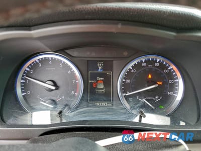 Zdjęcie 9 z 13 samochodu: 2015 TOYOTA HIGHLANDER LIMITED VIN:5TDDKRFH7FS150304 - miniatura