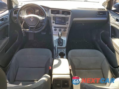 Zdjęcie 8 z 12 samochodu: 2017 VOLKSWAGEN GOLF SPORTWAGEN S VIN:3VW017AU8HM530066 - miniatura