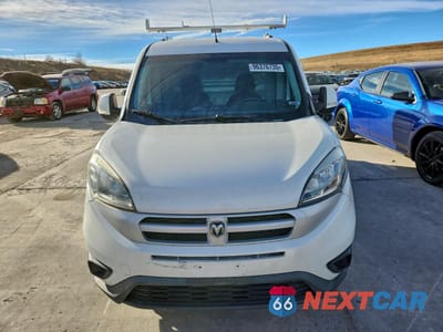 Piąte zdjęcie samochodu w środku: 2015 RAM PROMASTER DELIVERY VAN VIN:ZFBERFBT6F6957909 - miniatura