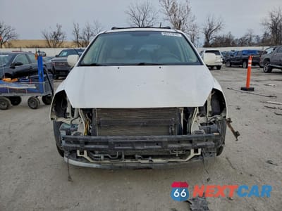 Piąte zdjęcie samochodu w środku: 2008 KIA SEDONA EX VIN:KNDMB233486232123 - miniatura