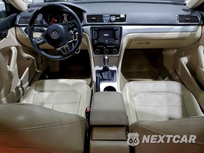 Zdjęcie 8 z 11 samochodu: 2013 VOLKSWAGEN PASSAT SE VIN:1VWBN7A30DC018771 - miniatura