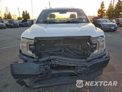 Piąte zdjęcie samochodu w środku: 2018 FORD F150 VIN:1FTMF1CB7JKC25072 - miniatura