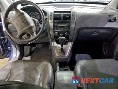 Zdjęcie 8 z 12 samochodu: 2005 HYUNDAI TUCSON GLS VIN:KM8JN12D35U105901 - miniatura