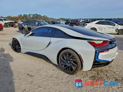 Drugie zdjęcie samochodu z przodu: 2016 BMW I8 VIN:WBY2Z2C51GV675627 - miniatura