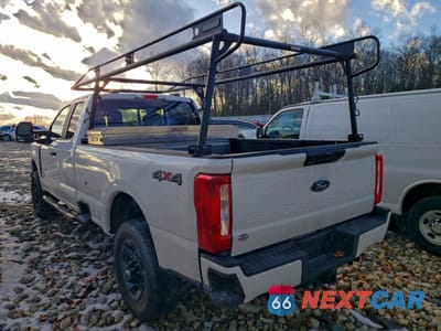 Drugie zdjęcie samochodu z przodu: 2026 FORD F350 SUPER DUTY VIN:1FT8X3BN7TEC83724 - miniatura