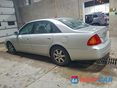 Drugie zdjęcie samochodu z przodu: 2001 TOYOTA AVALON XLS VIN:4T1BF28B41U167296 - miniatura
