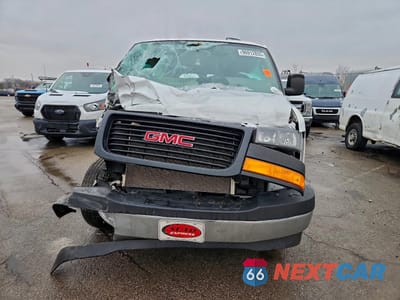 Piąte zdjęcie samochodu w środku: 2021 GMC SAVANA G2500 UTILITY / SERVICE VAN VIN:1GTW7BFP8M1173769 - miniatura