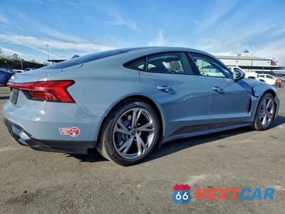 Trzecie zdjęcie samochodu z tyłu: 2024 AUDI E-TRON GT PREMIUM PLUS VIN:WAUFJBFW3R7000946 - miniatura