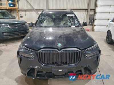 Piąte zdjęcie samochodu w środku: 2026 BMW X7 XDRIVE40I VIN:5UX23EM06T9075081 - miniatura
