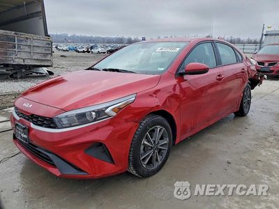 2023 KIA FORTE LX 3KPF24AD9PE598040 - główne zdjęcie licytacji z USA - miniatura