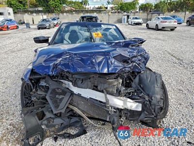 Piąte zdjęcie samochodu w środku: 2024 BMW M4 COMPETITION VIN:WBS33BA01RCN05306 - miniatura