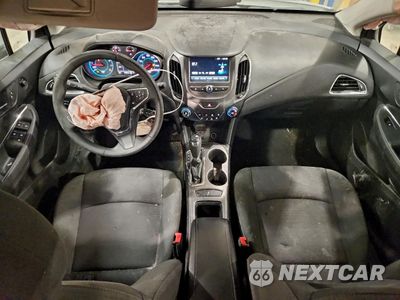 Zdjęcie 8 z 14 samochodu: 2017 CHEVROLET CRUZE LT VIN:3G1BE6SM3HS586591 - miniatura