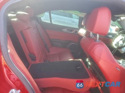 Zdjęcie 10 z 15 samochodu: 2020 ALFA ROMEO GIULIA TI VIN:ZARFANBN1L7631807 - miniatura
