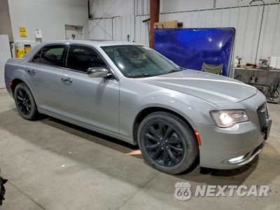 Czwarte zdjęcie samochodu z boku: 2020 CHRYSLER 300 LIMITED VIN:2C3CCAKG6LH128588 - miniatura