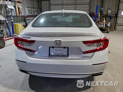 Zdjęcie 6 z 13 samochodu: 2018 HONDA ACCORD SPORT VIN:1HGCV1F35JA170602 - miniatura