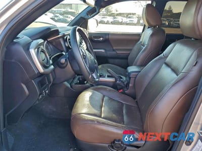 Zdjęcie 7 z 11 samochodu: 2017 TOYOTA TACOMA LIMITED VIN:3TMEZ5CN2HM037186 - miniatura