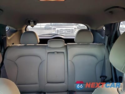 Zdjęcie 10 z 13 samochodu: 2014 HYUNDAI TUCSON GLS VIN:KM8JT3AF6EU817839 - miniatura