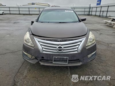 Piąte zdjęcie samochodu w środku: 2015 NISSAN ALTIMA 2.5 VIN:1N4AL3AP9FC240783 - miniatura