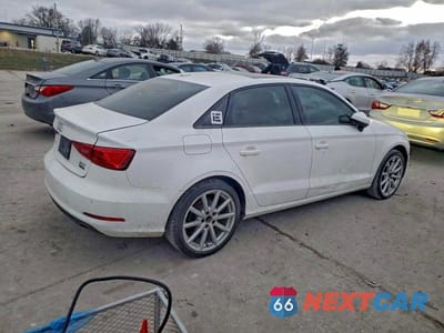 Trzecie zdjęcie samochodu z tyłu: 2016 AUDI A3 PREMIUM VIN:WAUB8GFFXG1055675 - miniatura